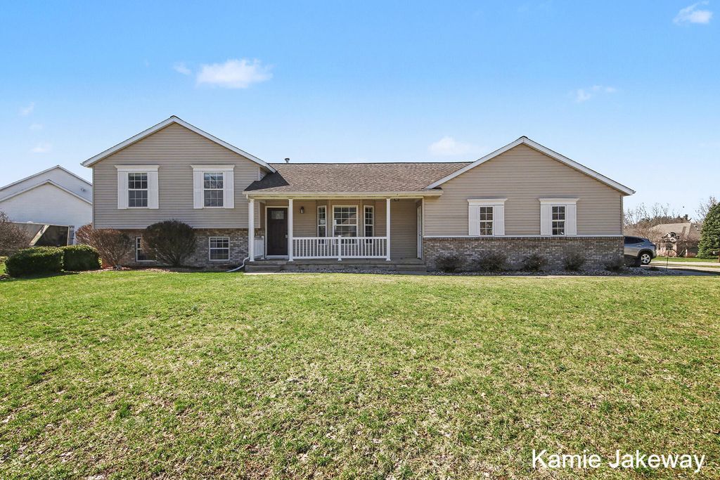 4041 Tallman Creek Drive NW, Grand Rapids, MI 49534