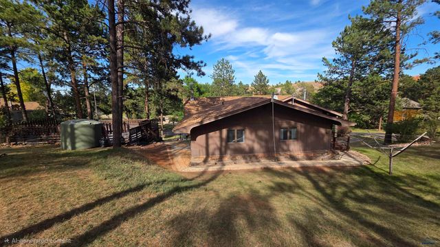 4201 WONDERLAND DR, Rapid City, SD 57702