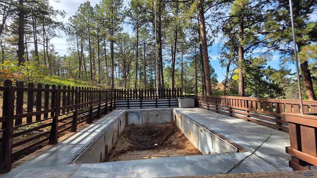 4201 WONDERLAND DR, Rapid City, SD 57702