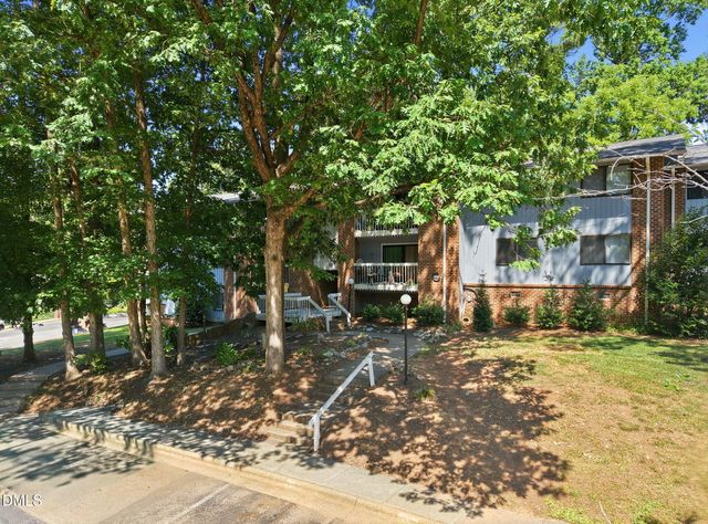 1008 Sandlin Place B, Raleigh, NC 27606