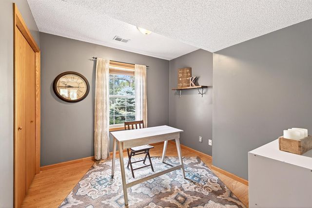 5817 Cardinal Ridge Trail SE, Prior Lake, MN 55372