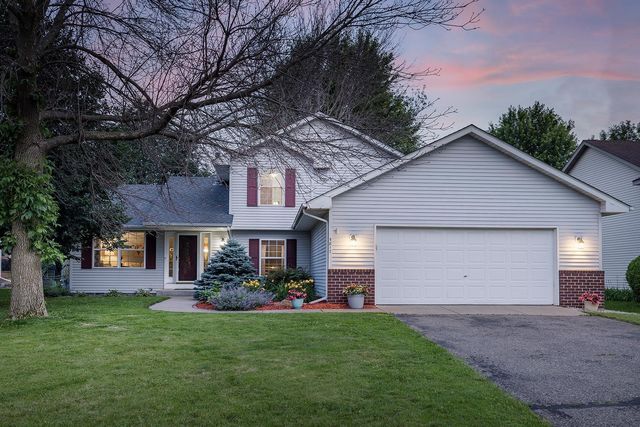 5817 Cardinal Ridge Trail SE, Prior Lake, MN 55372