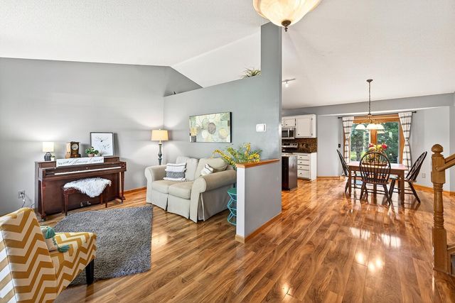5817 Cardinal Ridge Trail SE, Prior Lake, MN 55372