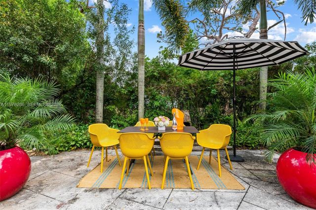 2860 SW 13th Court, Fort Lauderdale, FL 33312