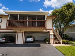 3355 Royal Canadian TRCE 4, Fort Myers, FL 33907