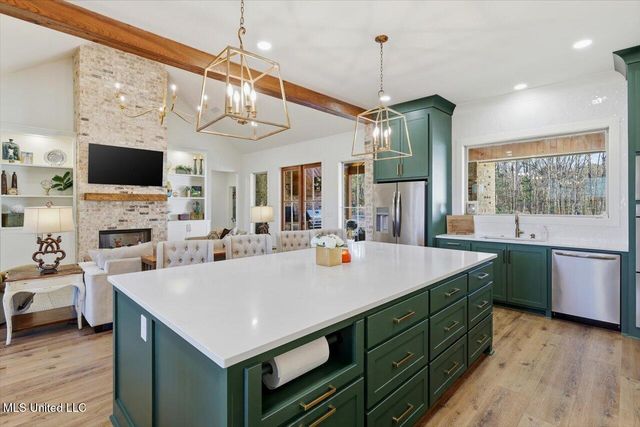 175 Woods Road, Madison, MS 39110