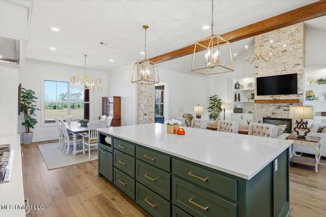 175 Woods Road, Madison, MS 39110