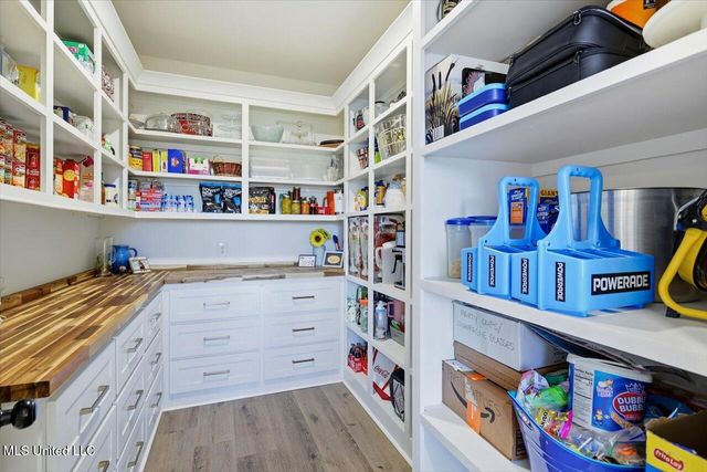 175 Woods Road, Madison, MS 39110