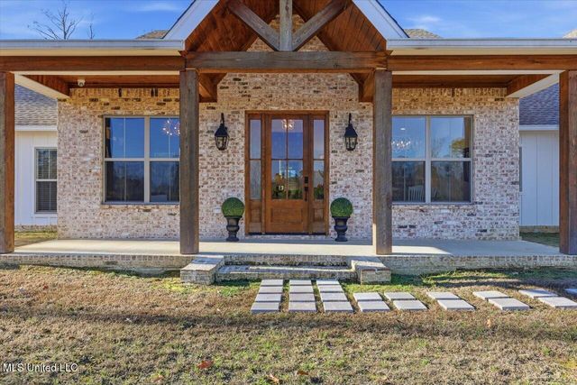 175 Woods Road, Madison, MS 39110