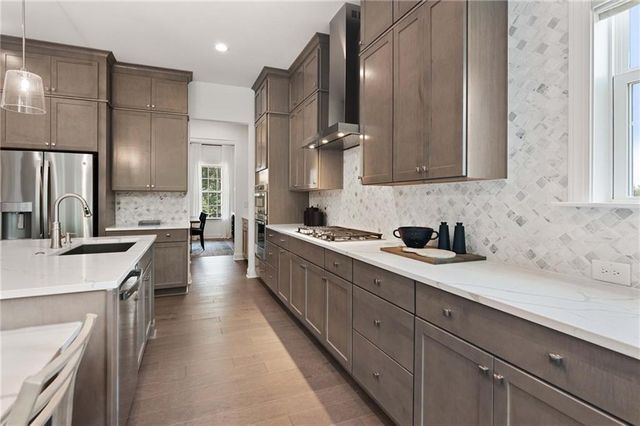 92 East Harbor Drive, Dawsonville, GA 30534