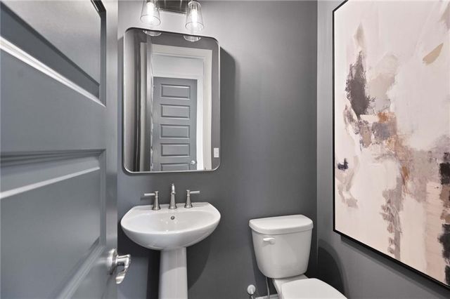 92 East Harbor Drive, Dawsonville, GA 30534