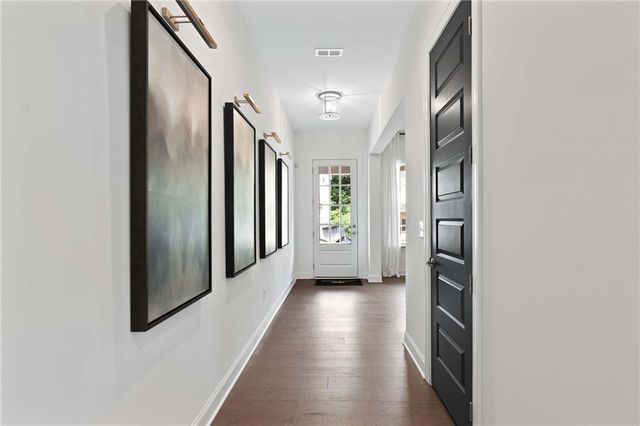 92 East Harbor Drive, Dawsonville, GA 30534