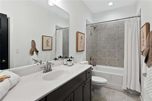 92 East Harbor Drive, Dawsonville, GA 30534