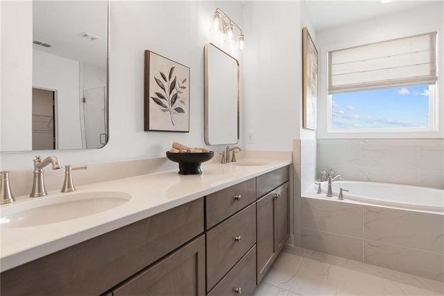 92 East Harbor Drive, Dawsonville, GA 30534