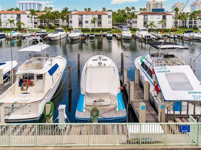 3029 NE 188th St, Aventura, FL 33180