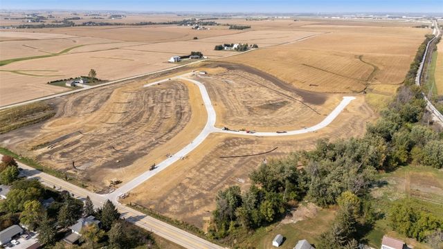 111 Howard Avenue NW, Swisher, IA 52338