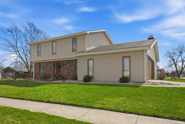 5826 Thoreau Avenue, Fort Wayne, IN 46815