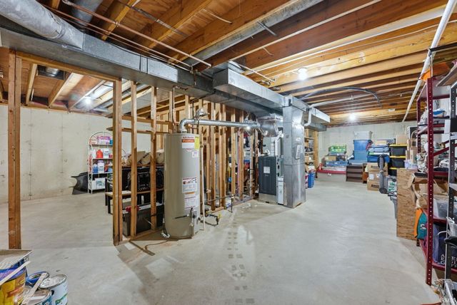 5826 Thoreau Avenue, Fort Wayne, IN 46815