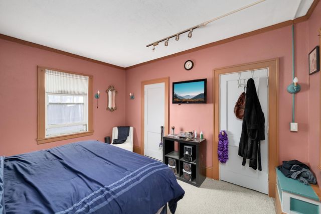 3940 Park Avenue S, Minneapolis, MN 55407