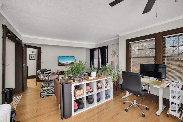 3940 Park Avenue S, Minneapolis, MN 55407