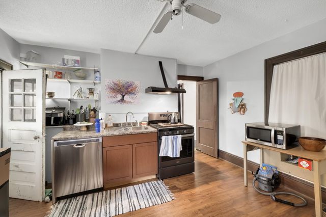 3940 Park Avenue S, Minneapolis, MN 55407