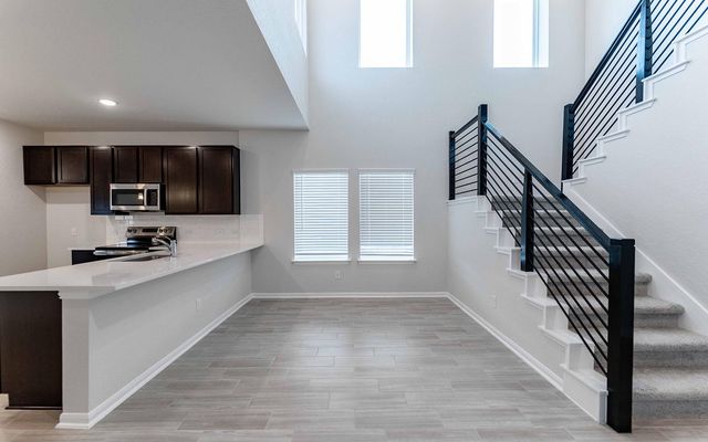 1232 Sweden, Seguin, TX 78155