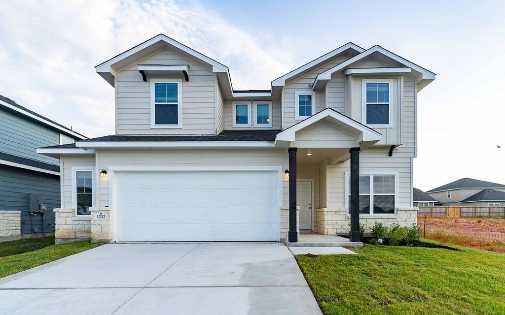 1232 Sweden, Seguin, TX 78155