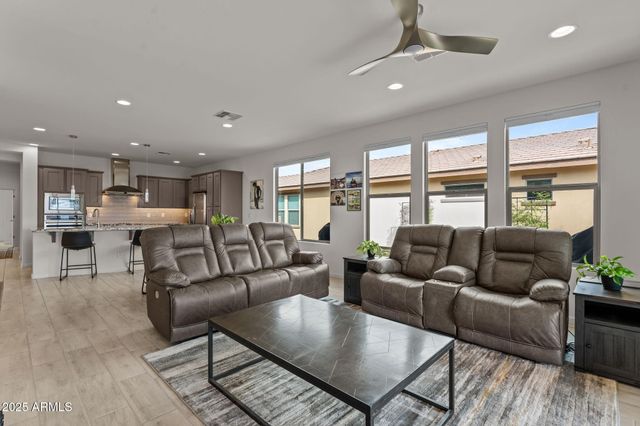 4293 TUMBLEWEED Drive, Wickenburg, AZ 85390