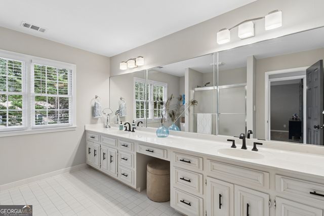 8850 Willowbrae Lane, Roswell, GA 30076