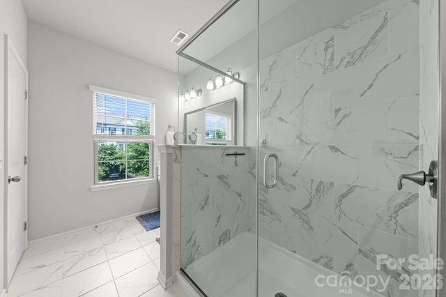 9432 Ainslie Downs Street, Charlotte, NC 28273
