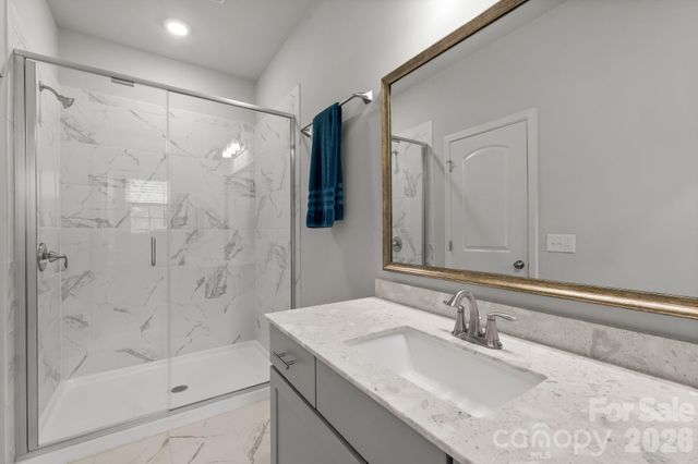 9432 Ainslie Downs Street, Charlotte, NC 28273