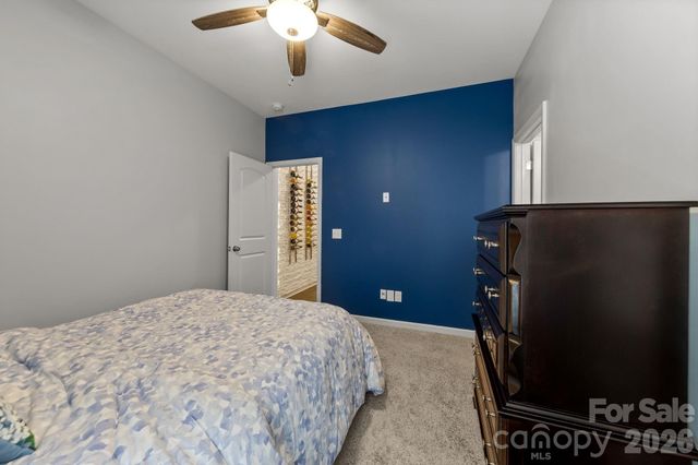 9432 Ainslie Downs Street, Charlotte, NC 28273