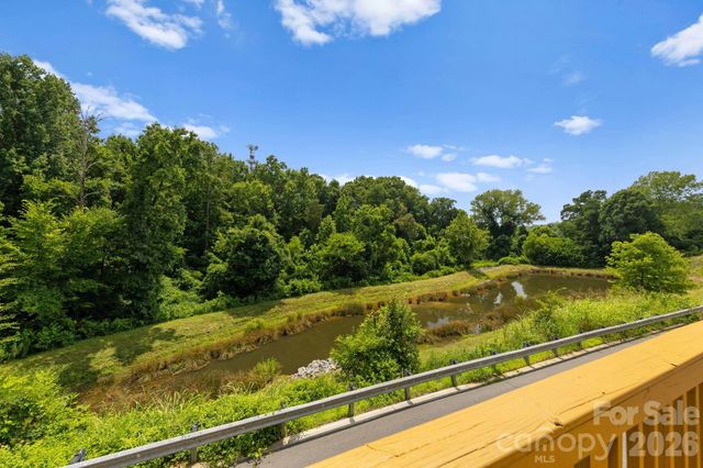 9432 Ainslie Downs Street, Charlotte, NC 28273