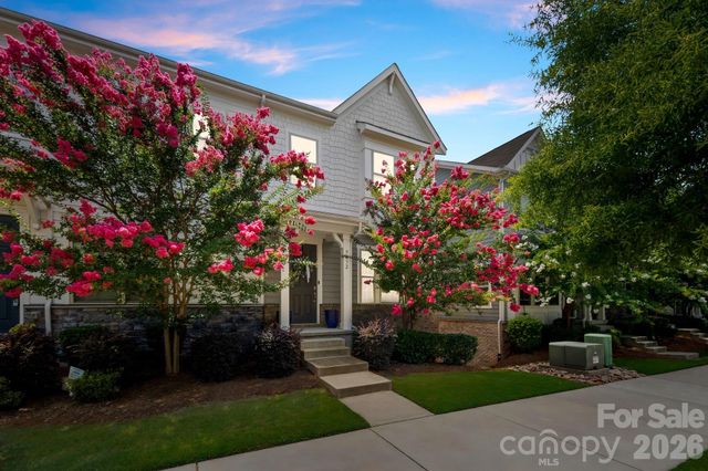 9432 Ainslie Downs Street, Charlotte, NC 28273