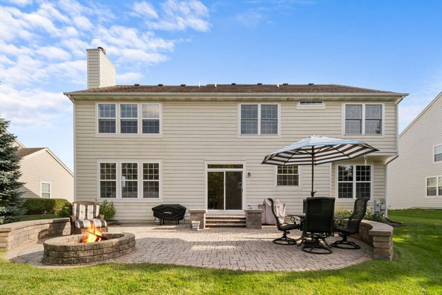 308 Comstock Drive, Elgin, IL 60124