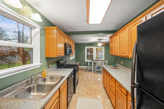 2706 106th Street, Toledo, OH 43611