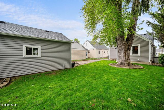 2706 106th Street, Toledo, OH 43611