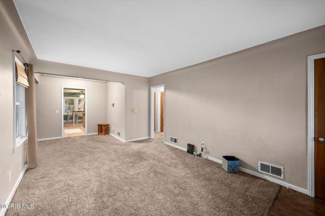 2706 106th Street, Toledo, OH 43611