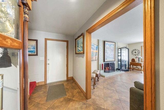 1622 Pegasus St, Newport Beach, CA 92660