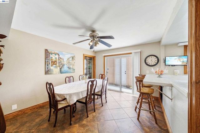 1622 Pegasus St, Newport Beach, CA 92660