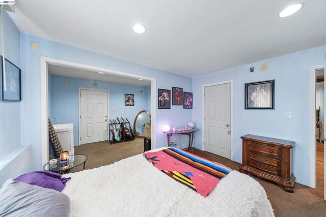 1622 Pegasus St, Newport Beach, CA 92660