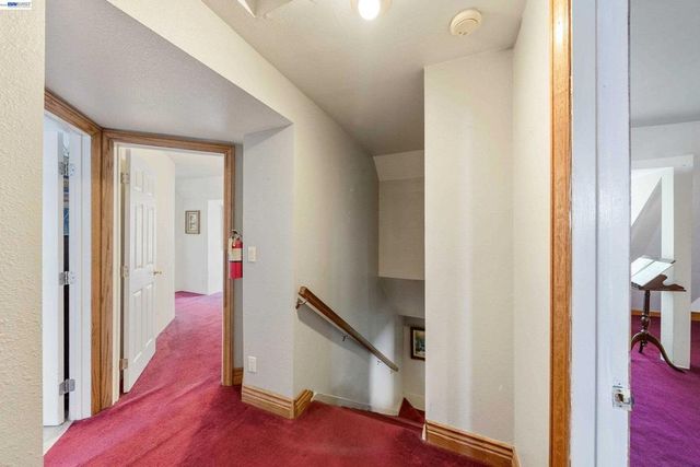 1622 Pegasus St, Newport Beach, CA 92660