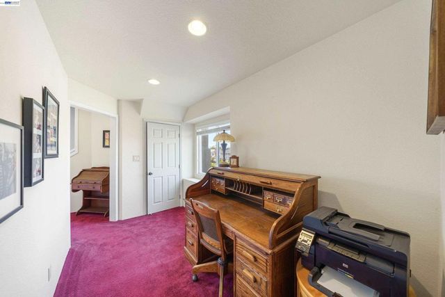 1622 Pegasus St, Newport Beach, CA 92660