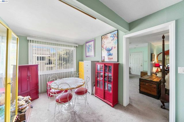 1622 Pegasus St, Newport Beach, CA 92660