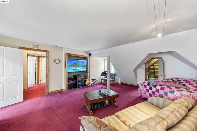 1622 Pegasus St, Newport Beach, CA 92660