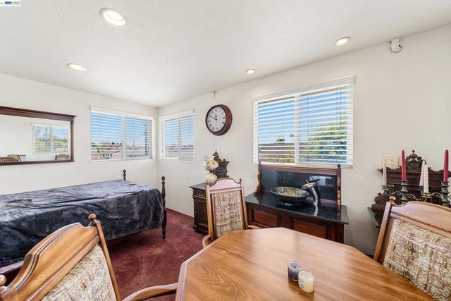 1622 Pegasus St, Newport Beach, CA 92660