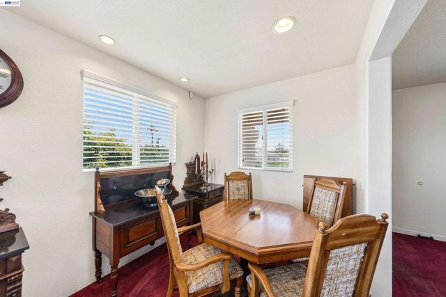 1622 Pegasus St, Newport Beach, CA 92660