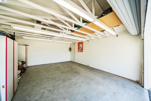 1622 Pegasus St, Newport Beach, CA 92660