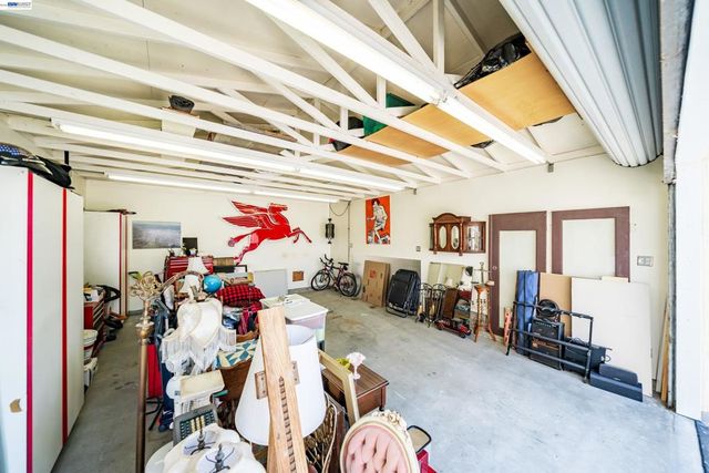 1622 Pegasus St, Newport Beach, CA 92660
