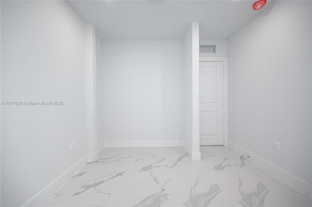 238NW 2nd St 5, Florida City, FL 33034